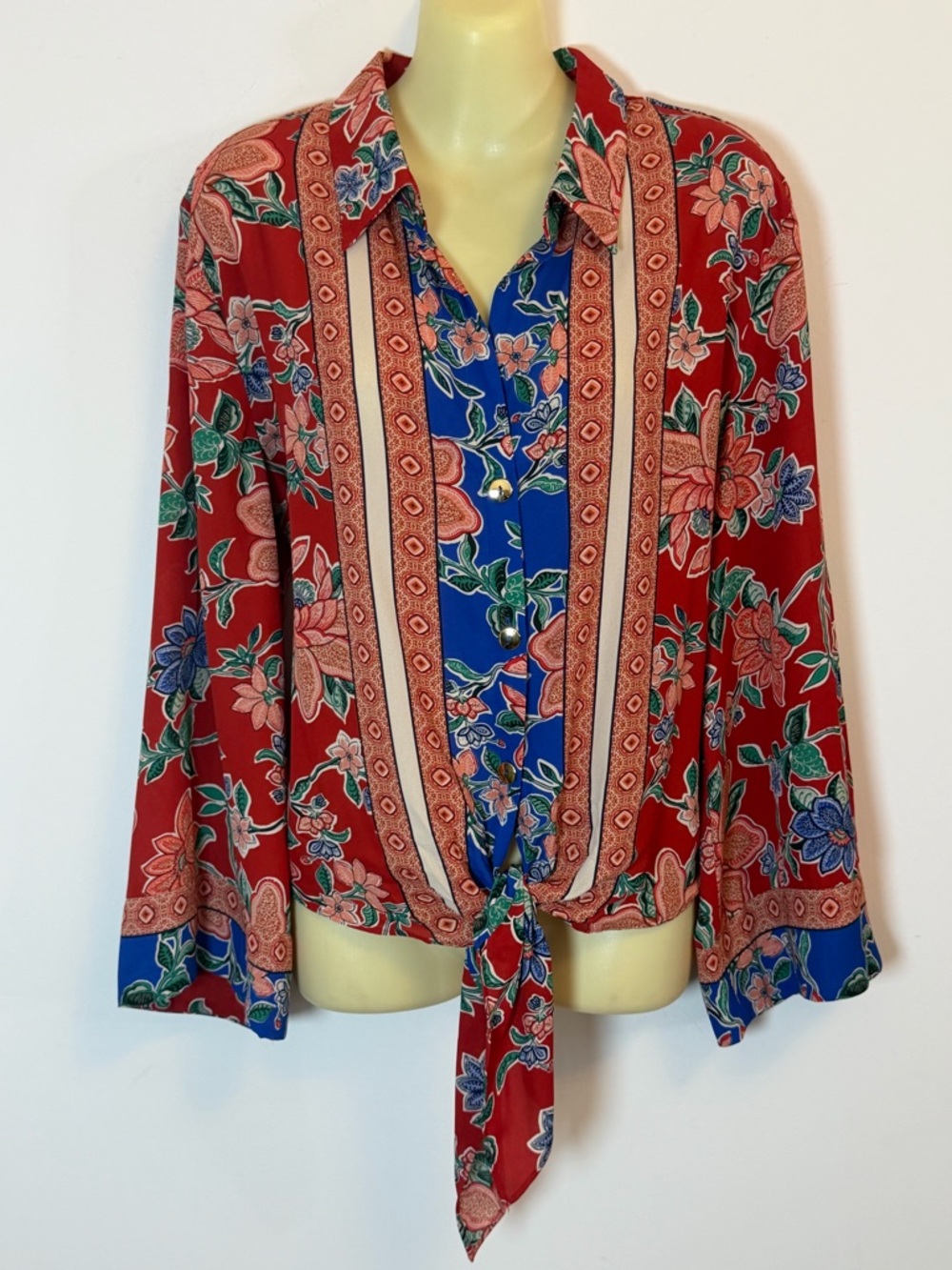 Floral & Ivy Tie-Front Button-Up Top in Red and Blue